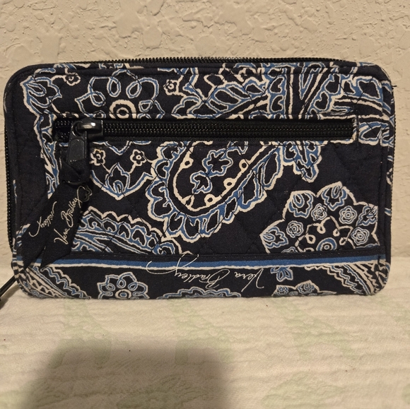 Vera Bradley Navy Blue Paisley Zip Around Wallet. - Picture 2 of 5